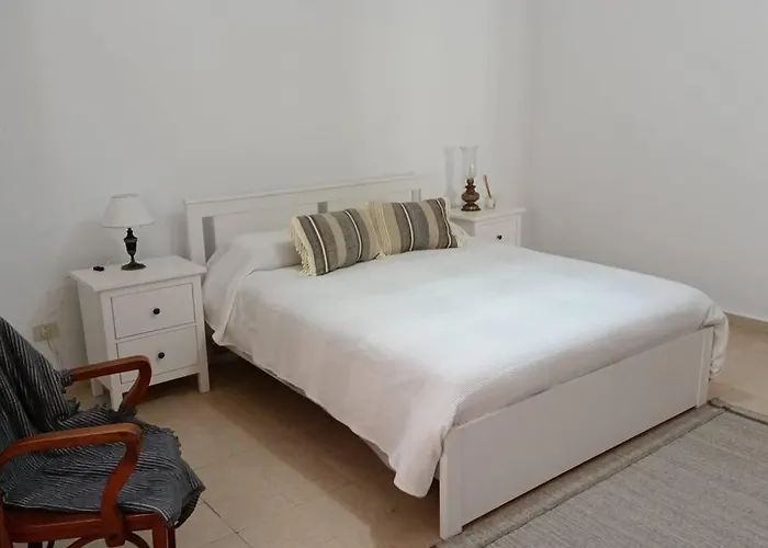 Luxury Penthouse, 50m2 Terrace, Downtown *