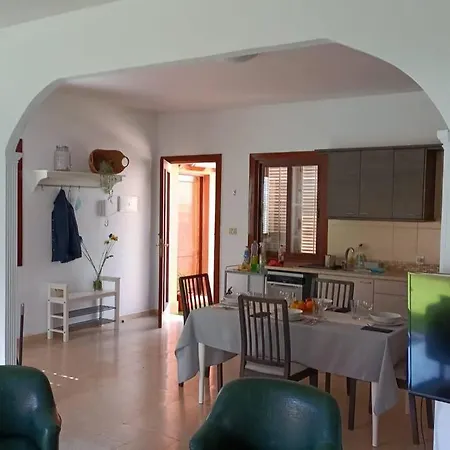 Luxury Penthouse, 50m2 Terrace, Downtown *